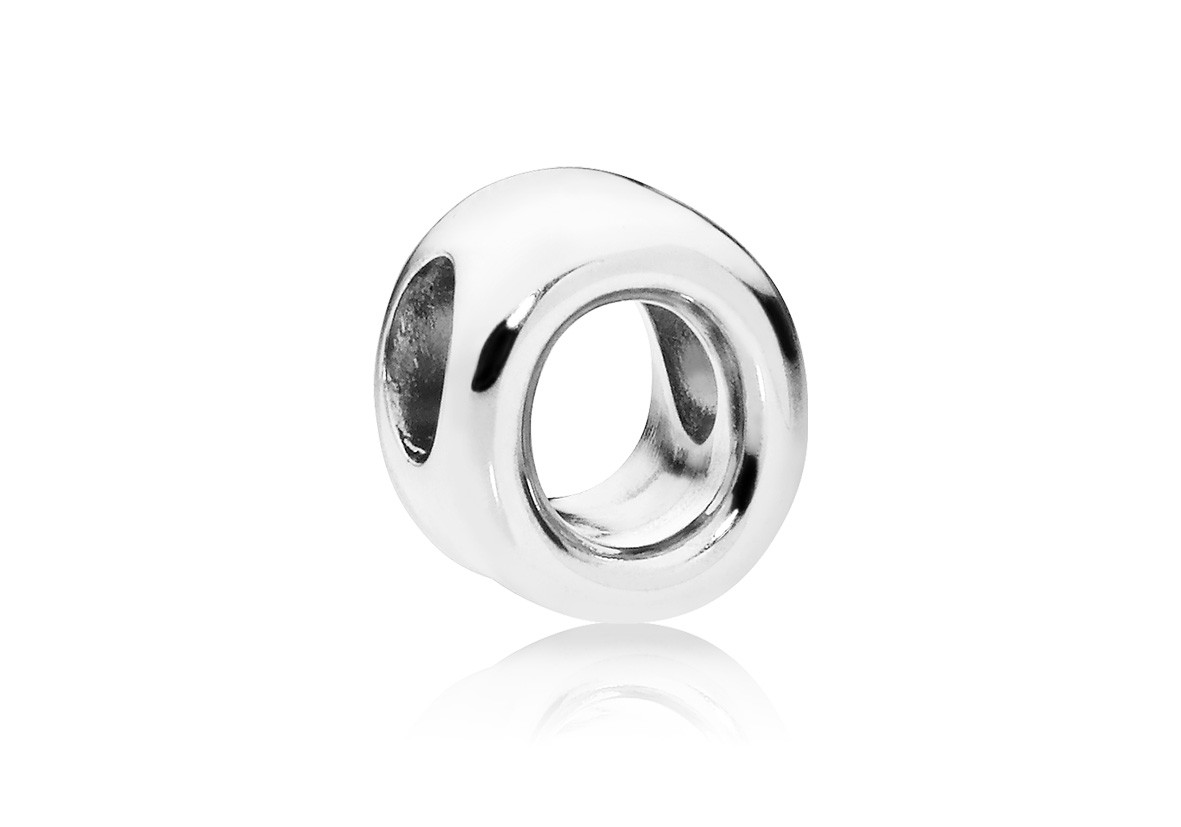 Pandora Bedel zilver Letter O 797469